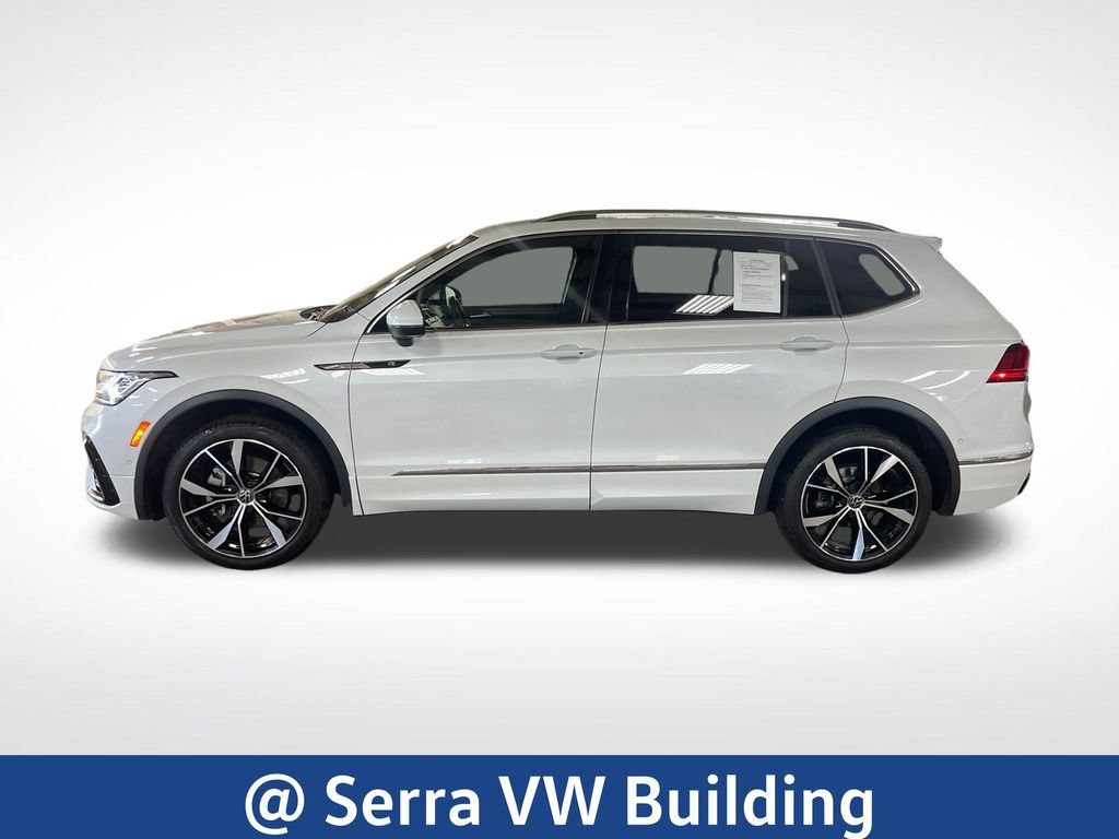 Used 2024 White Volkswagen SEL R-Line image 2
