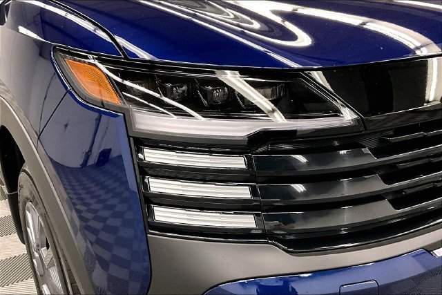 New 2027 Deep Blue Pearl Nissan S image 14