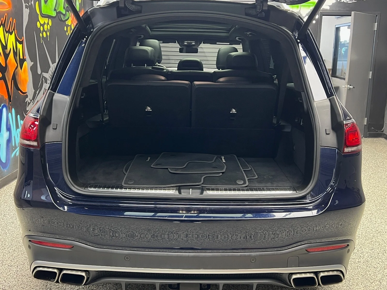 Used 2021 Lunar Blue Metallic (890) Mercedes-Benz AMG® GLS 63 image 31