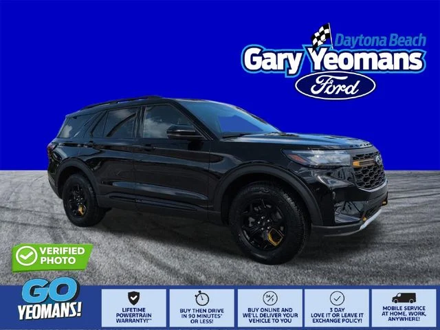 New 2026 Agate Black Metallic Ford Tremor® image 1