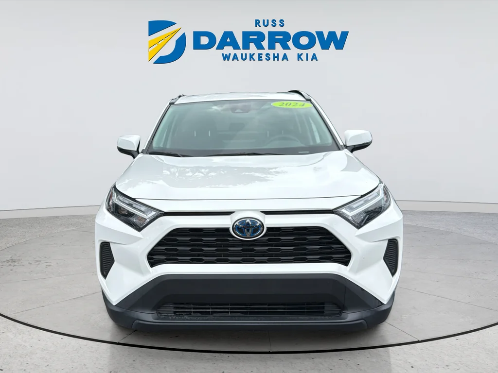 Used 2024 White Toyota LE image 8