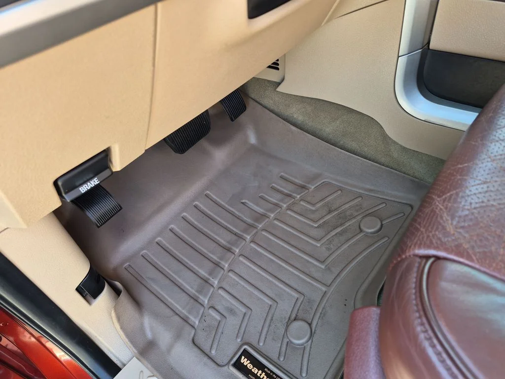 Used 2014 Orange Ford King Ranch image 21