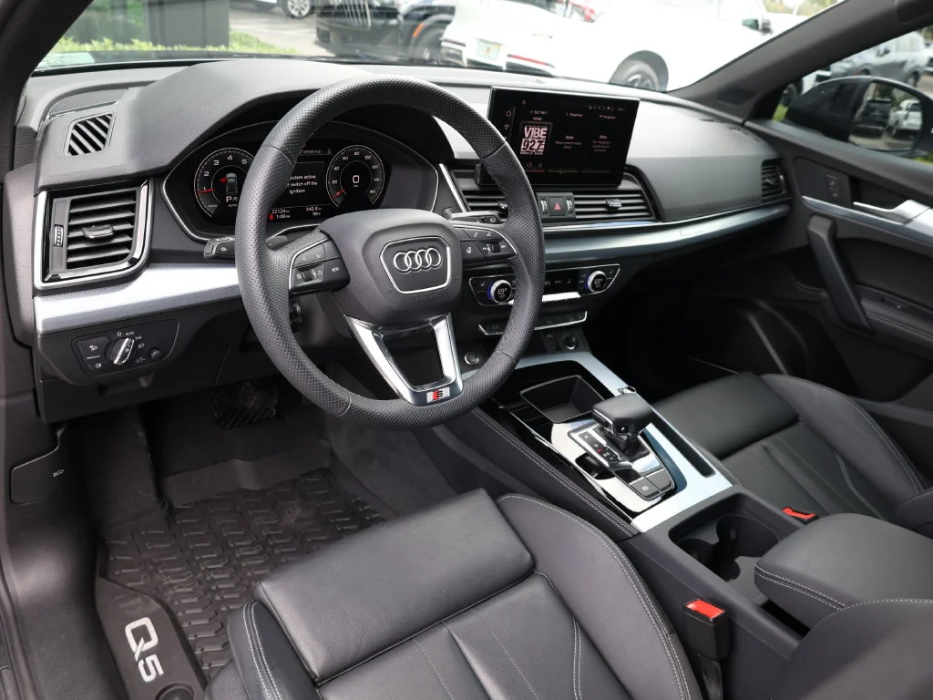 Used 2024  Audi 45 S line Premium Plus image 16