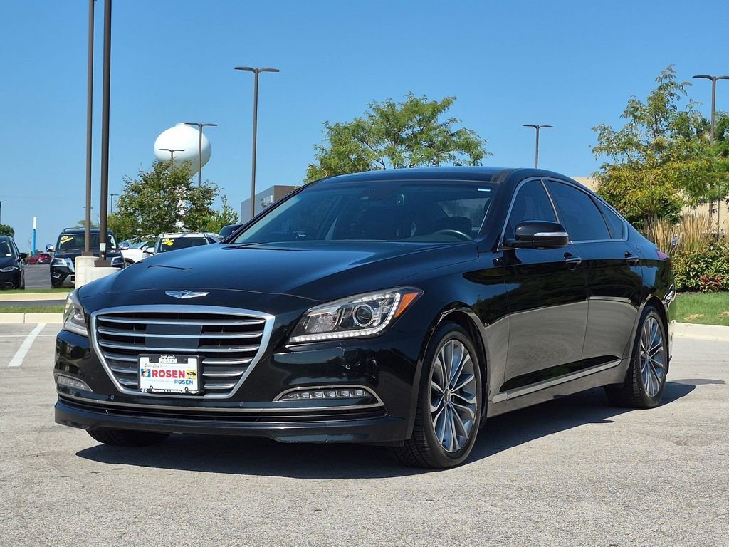 Used 2016 Black Hyundai 3.8 image 3