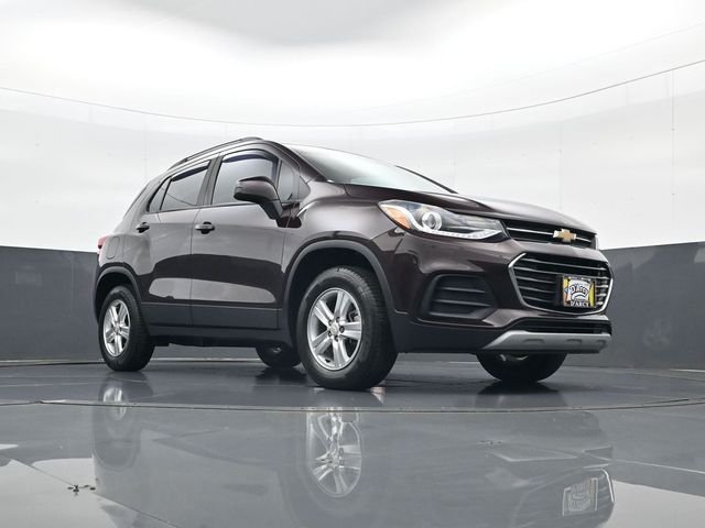 Used 2021 Red Chevrolet LT image 23