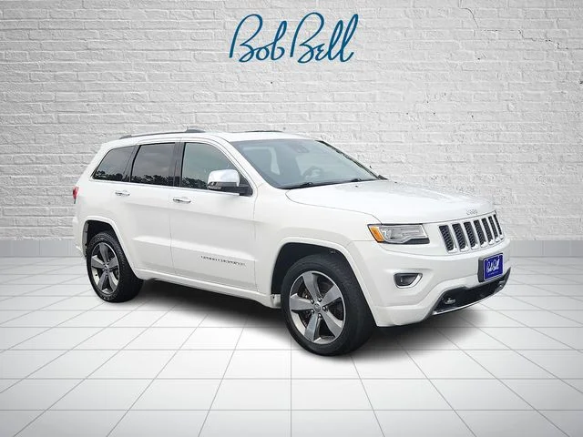 Used 2016 White Jeep Overland image 1