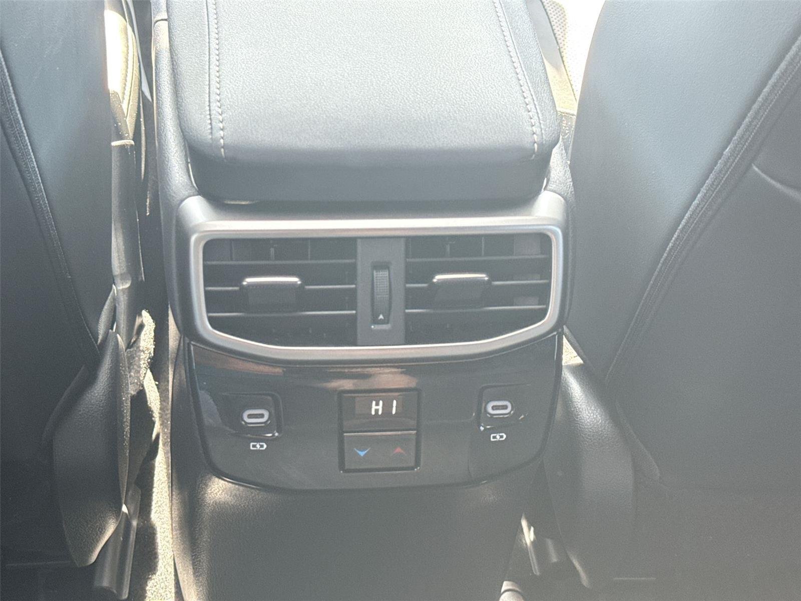 Used 2023 Iridium Lexus RX 350 Premium image 21