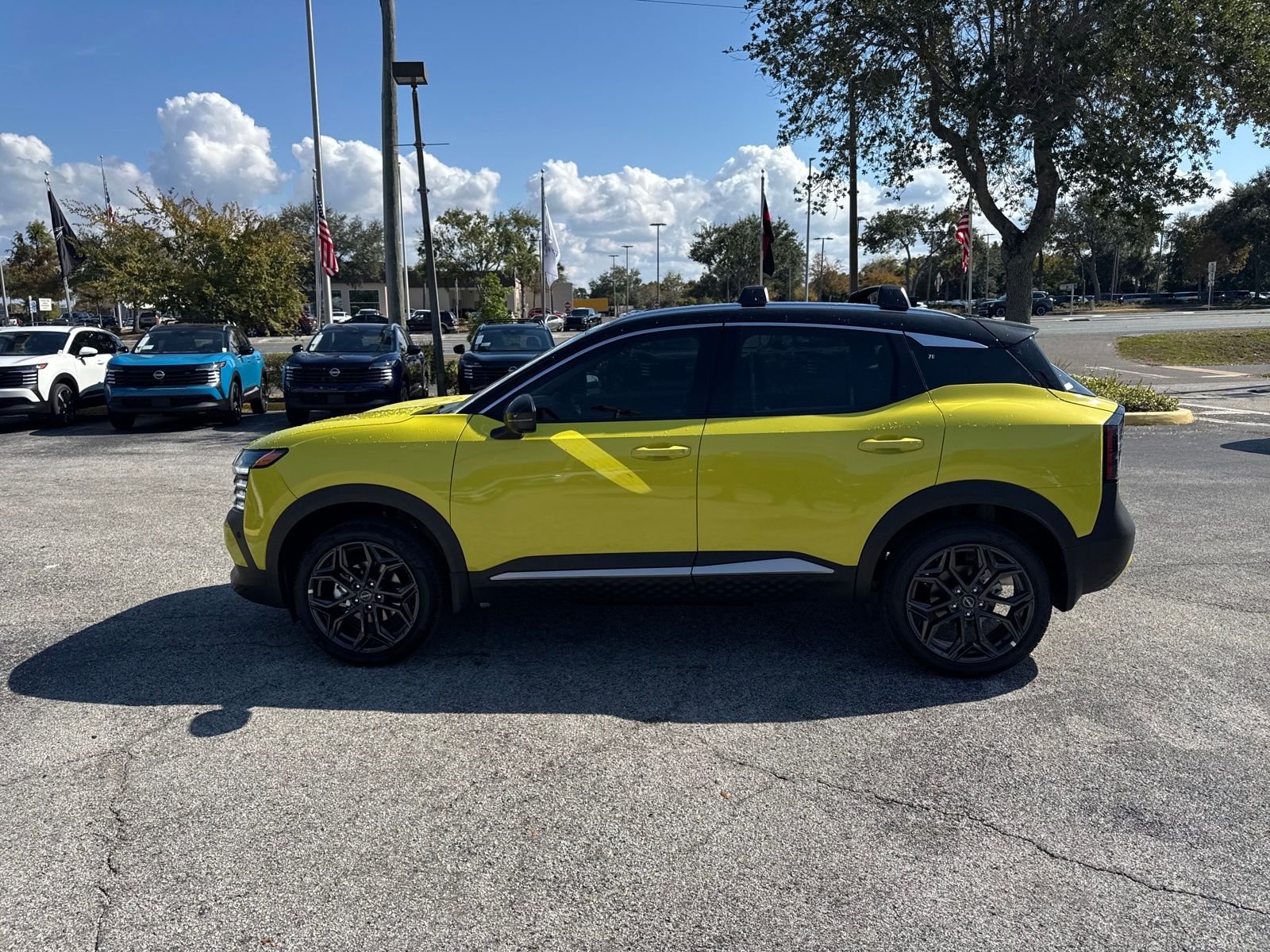 New 2026 Nissan Kicks SR 4D Sport Utility