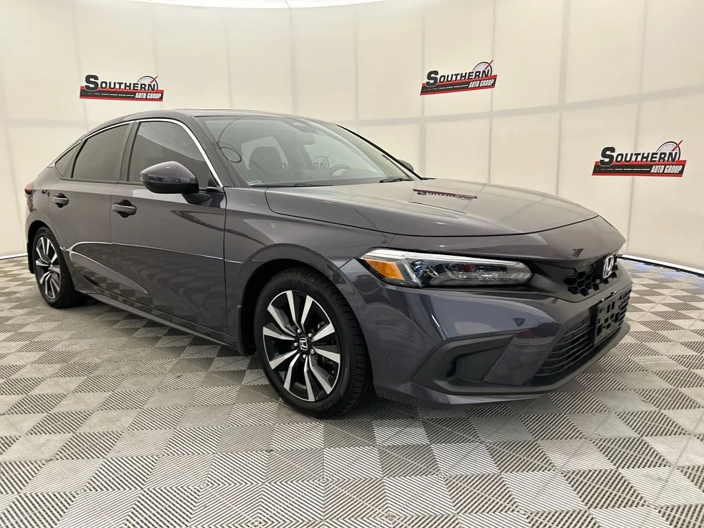 Used 2024 Beige Honda EX-L image 7