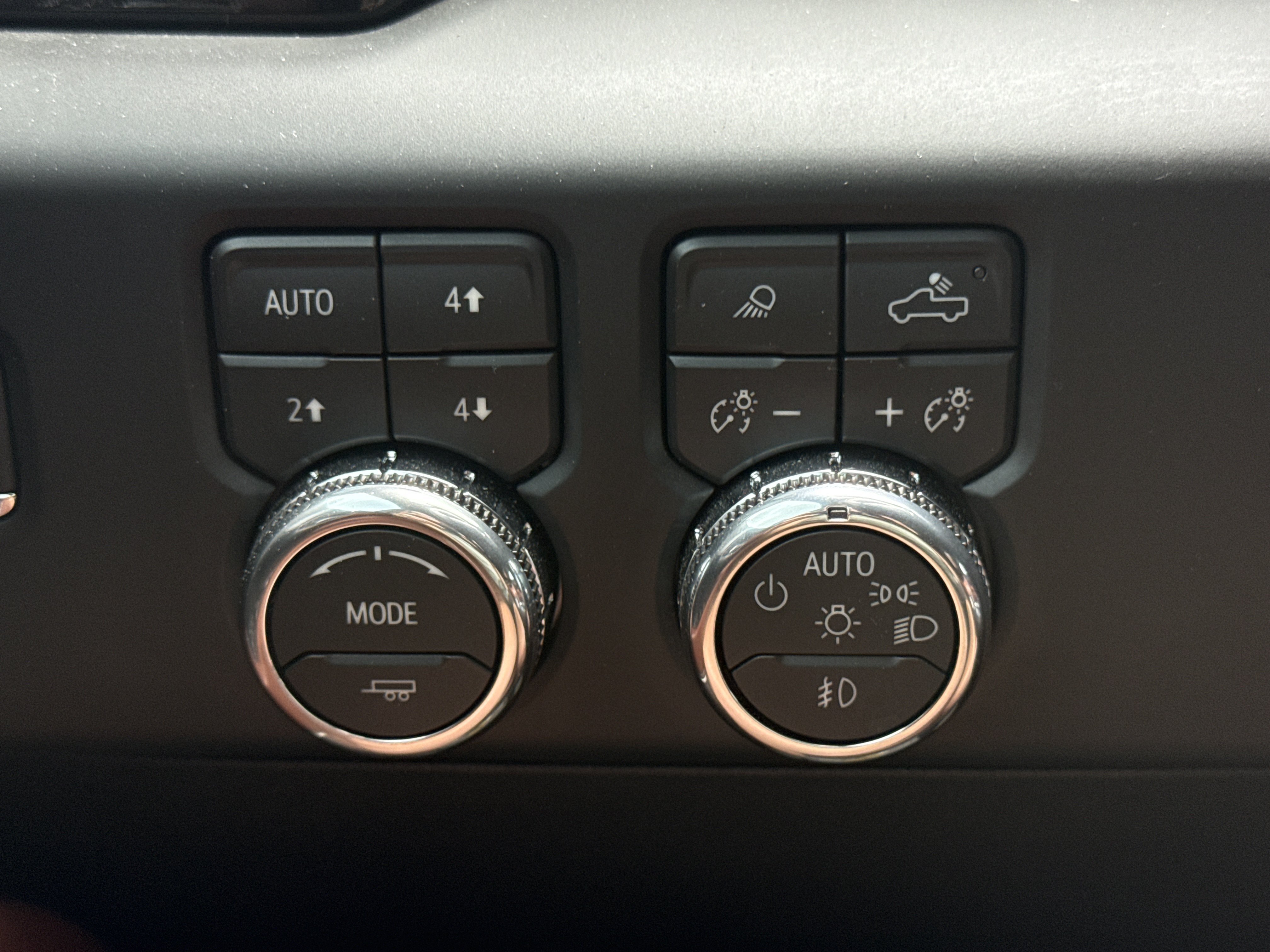 Used 2026 Sterling Metallic GMC Denali Ultimate image 26
