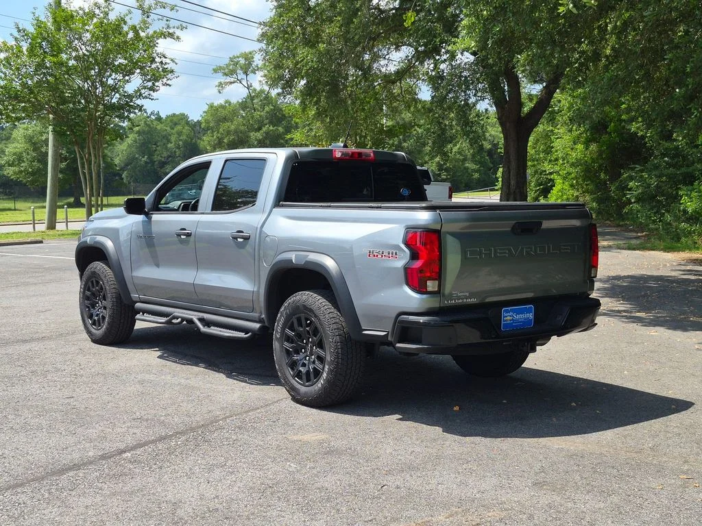 Used 2025 Gray Chevrolet Trail Boss image 3