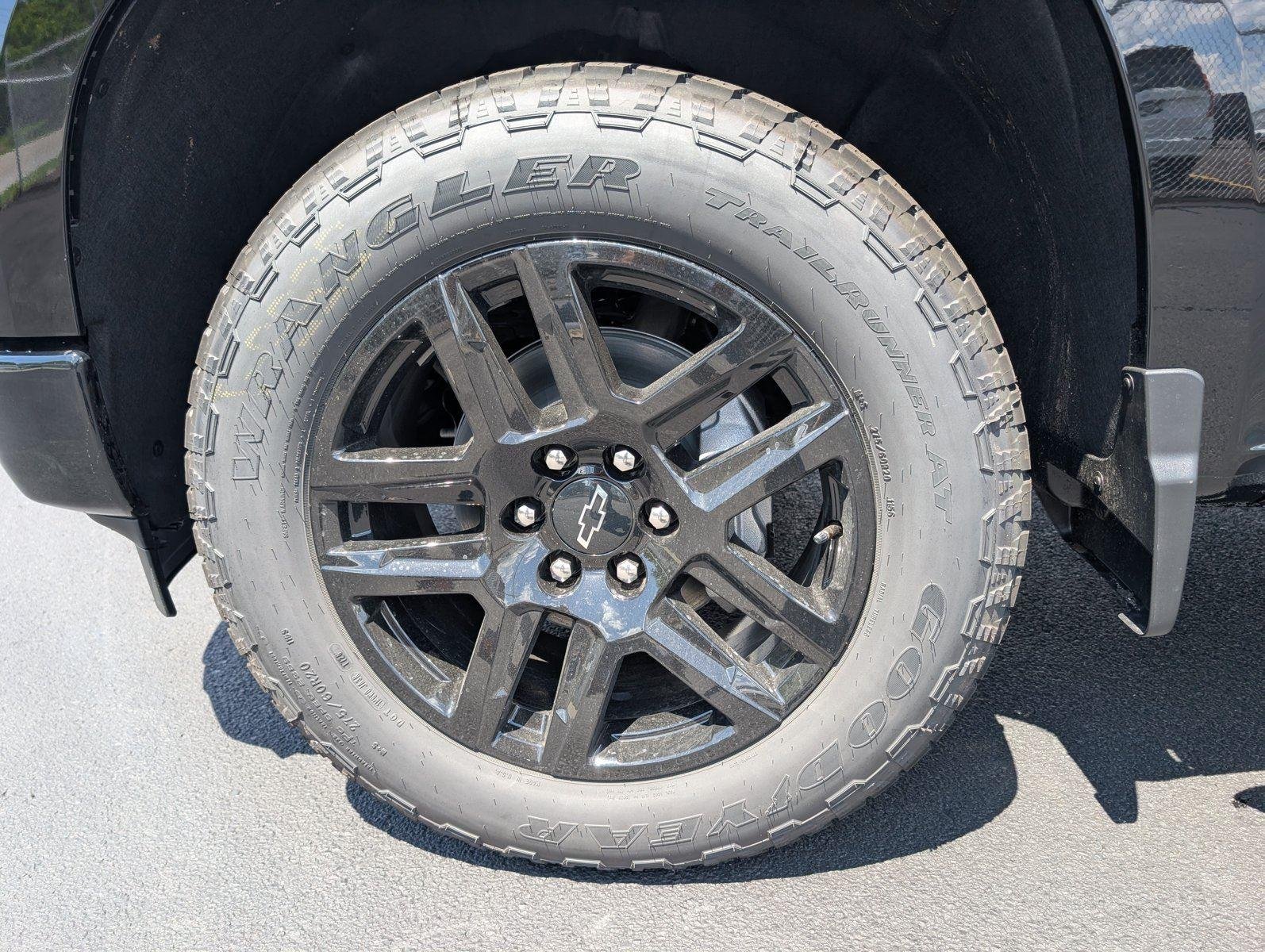 2026 Chevrolet Silverado 1500 Custom - Photo 14