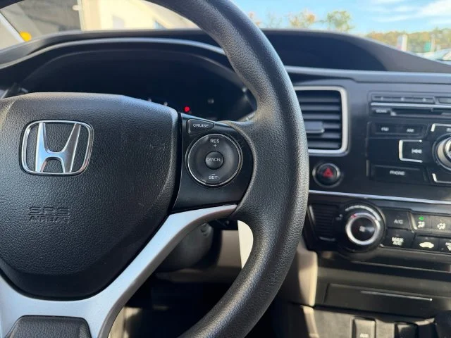 Used 2013 Black Honda LX image 12