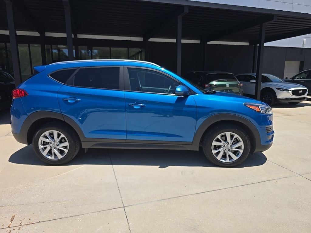 Used 2020 Blue Hyundai Value image 12
