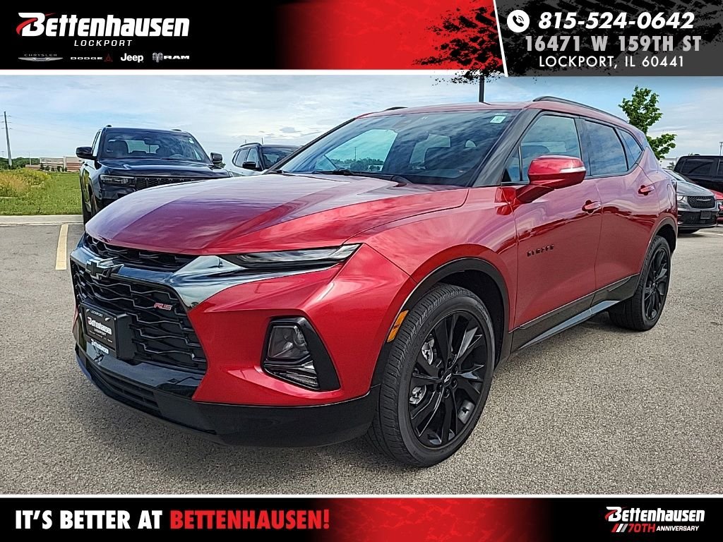 Used 2022 Red Chevrolet RS image 1