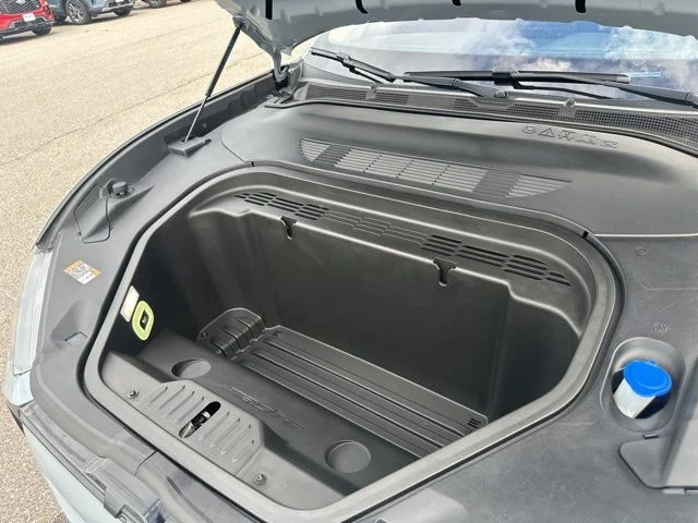 Used 2024 Glacier Gray Metallic Ford Premium image 34