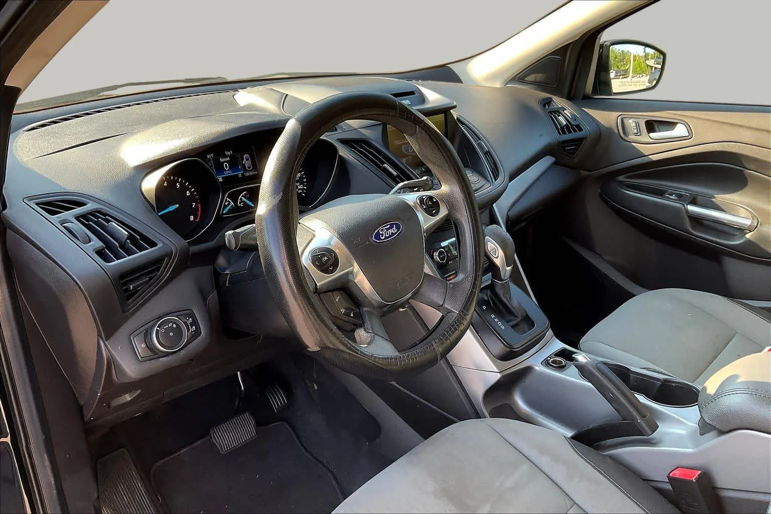 Used 2015 Tuxedo Black Ford SE image 16