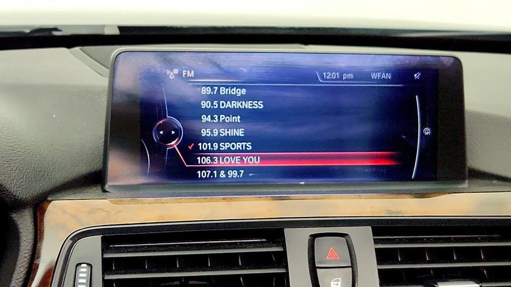 Used 2015 Black Sapphire Metallic BMW 428i xDrive image 19