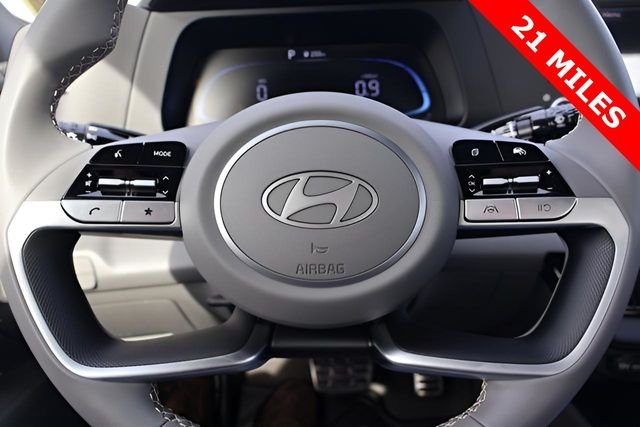 2025 Hyundai Elantra SEL - Photo 17