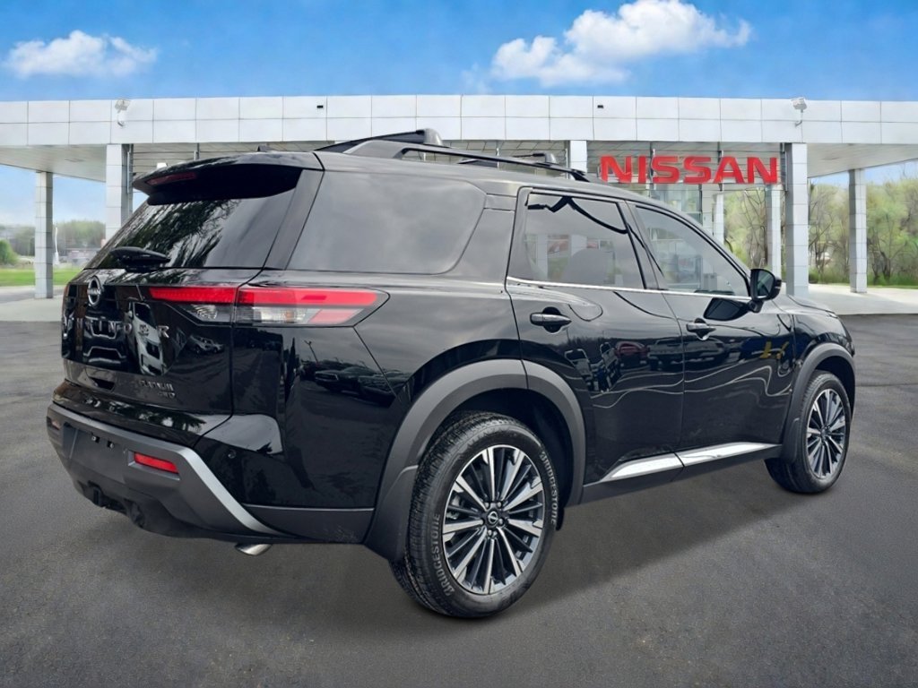New 2026 Super Black Nissan Platinum image 5