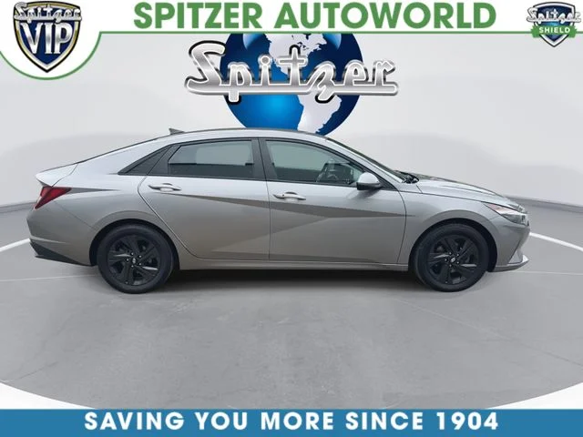 Used 2021 Silver Hyundai SEL image 10