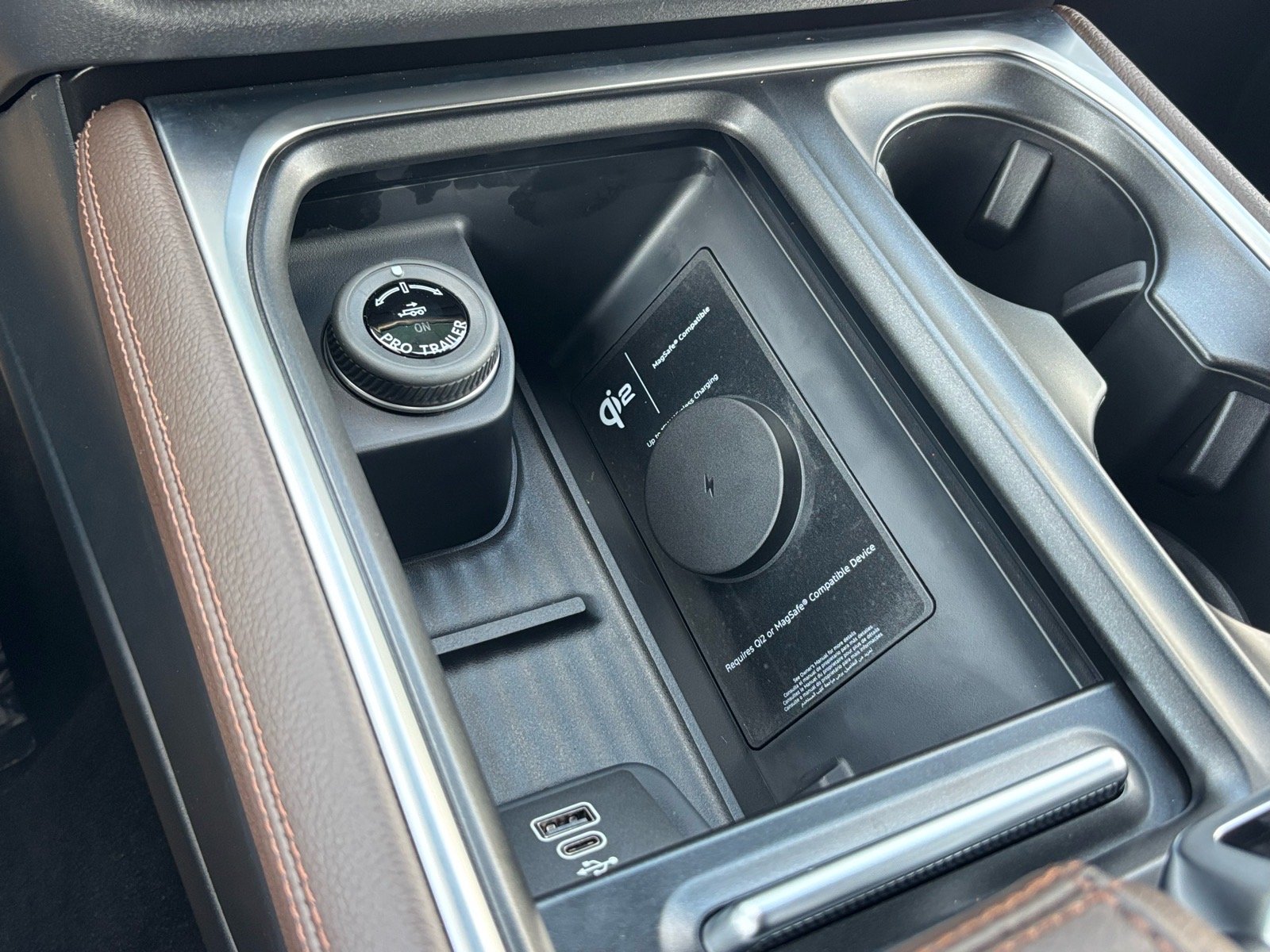 New 2027 Star White Metallic Tri-Coat Ford King Ranch® image 22