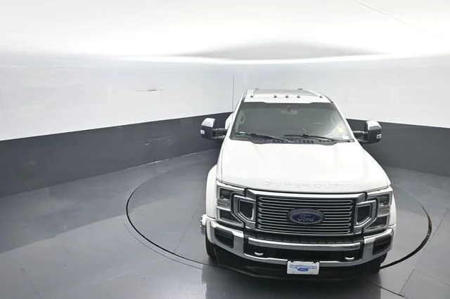 Certified Used 2020 White Metallic Ford Lariat image 27