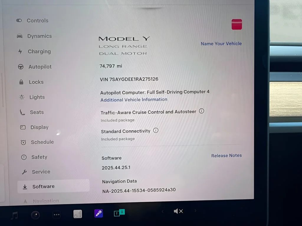 Used 2024 Red Tesla Long Range image 18