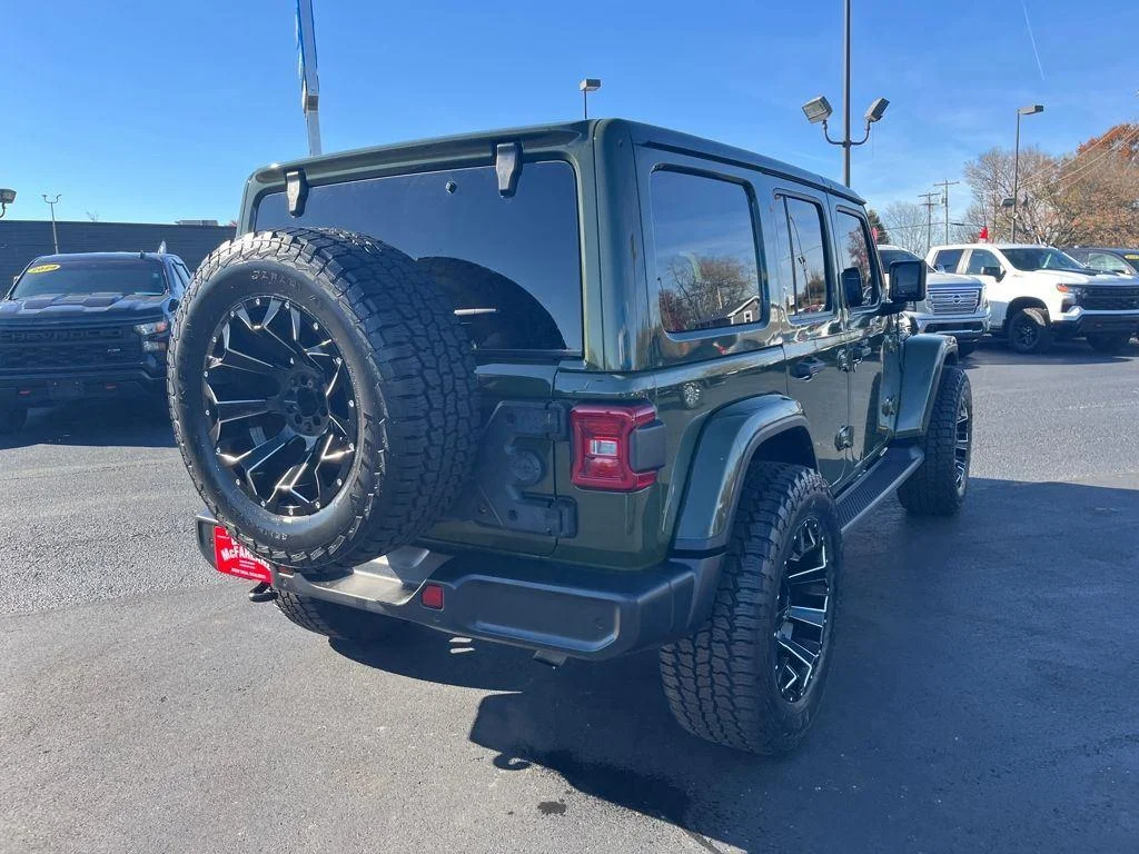 Used 2021 Sarge Green Clearcoat Jeep Unlimited Sahara Altitude image 5