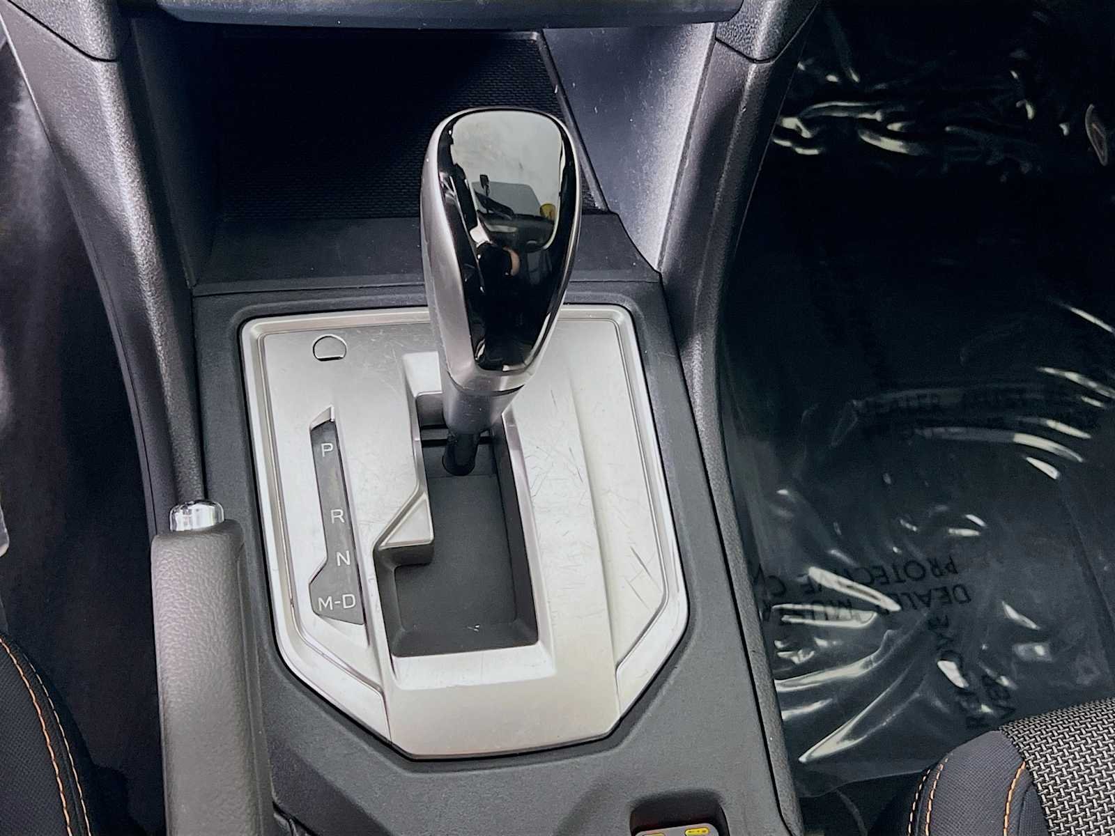 Used 2018 Ice Silver Metallic Subaru Premium image 17