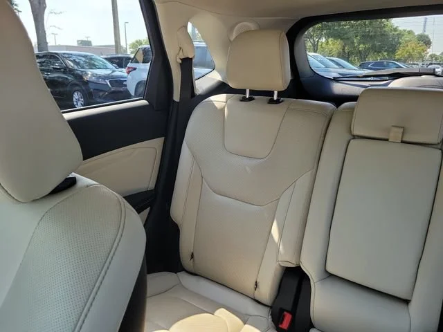 2020 Ford Edge Titanium - Photo 12