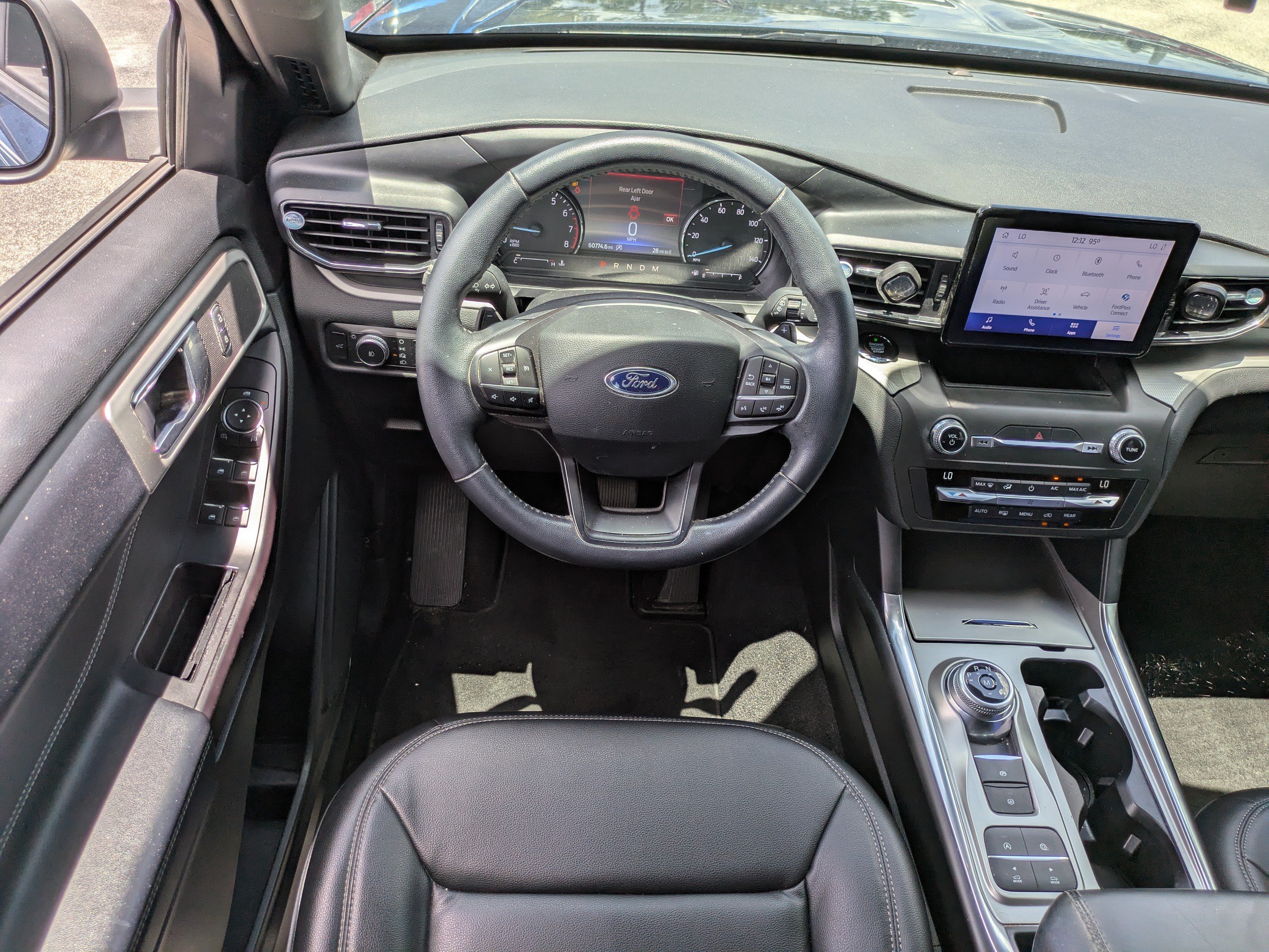 Used 2020  Ford XLT image 15
