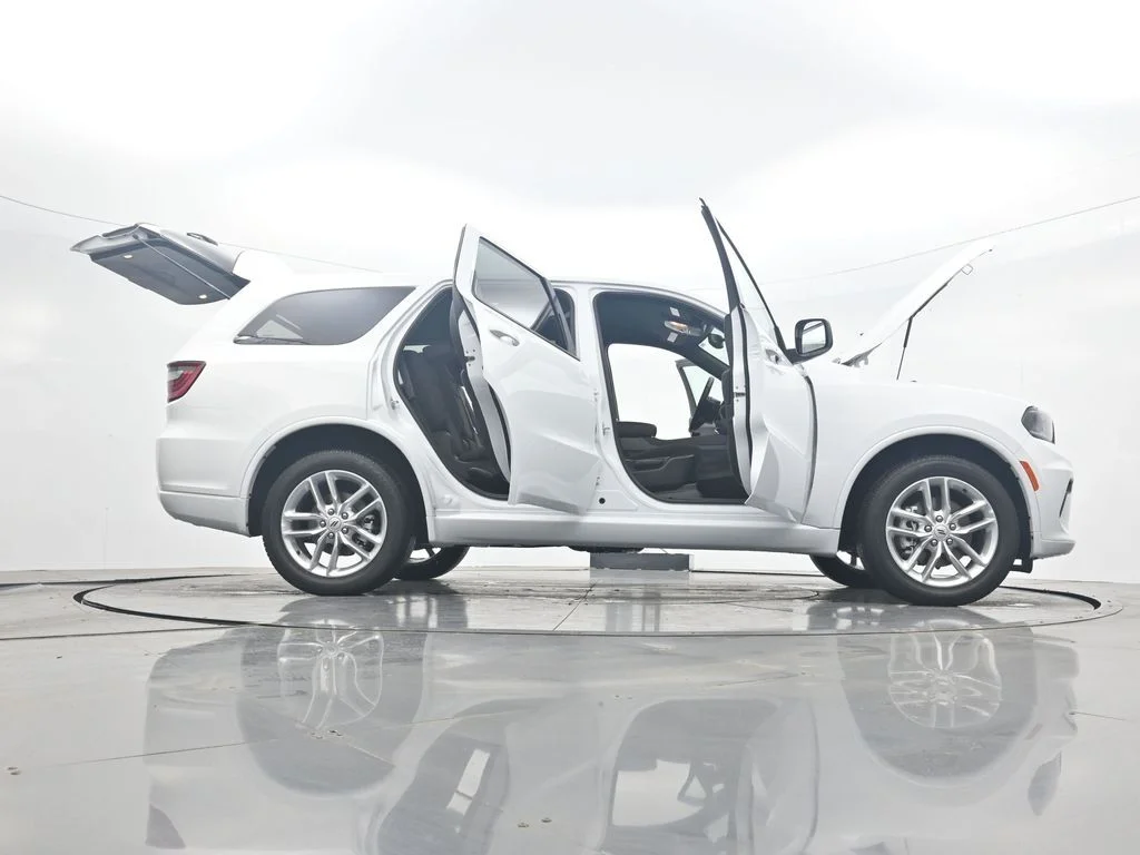 New 2026 White Knuckle Clear-Coat Exterior Paint Dodge GT image 48