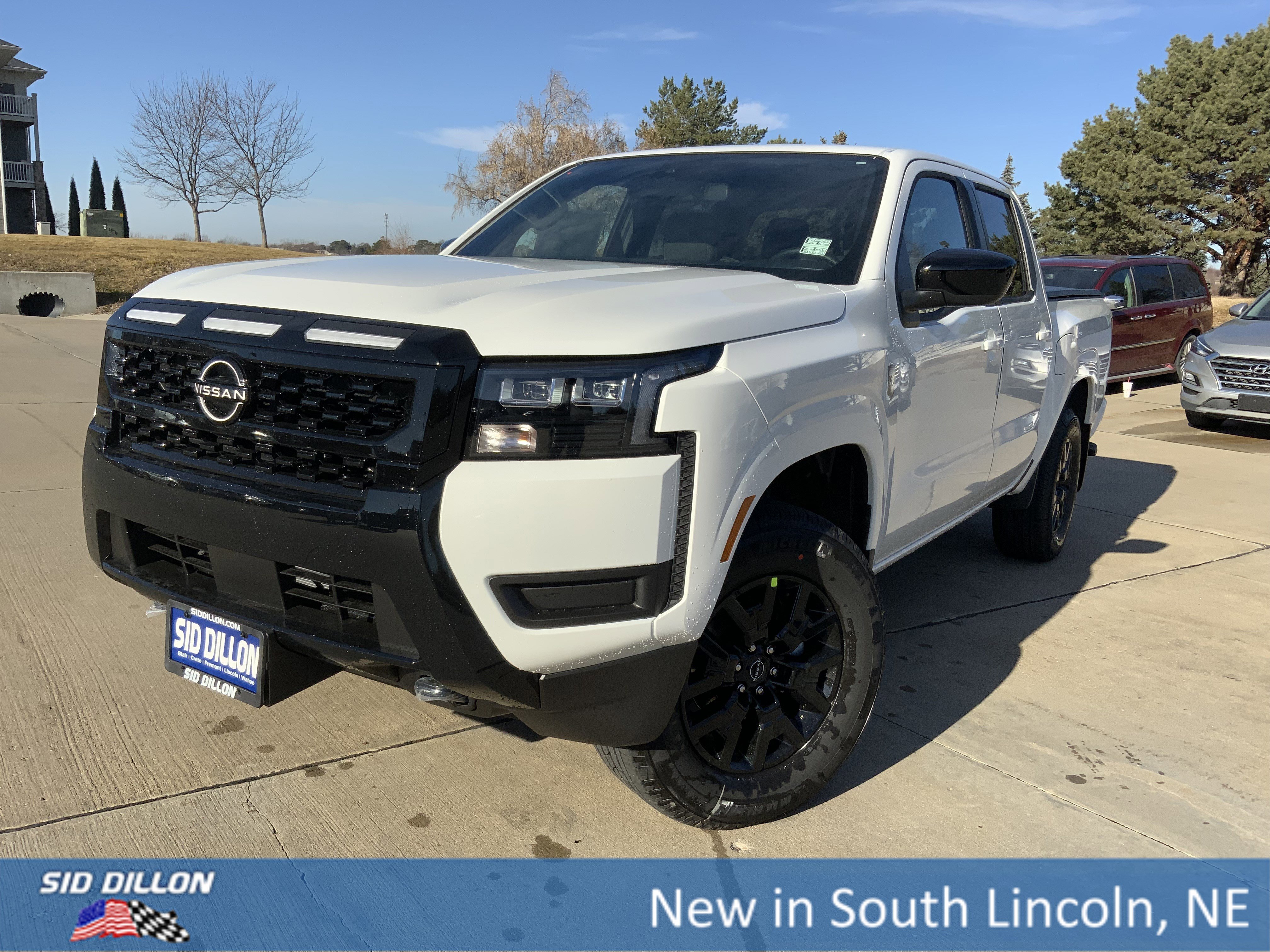 2026 Nissan Frontier SV Crew Cab 4X4 SWB's photo