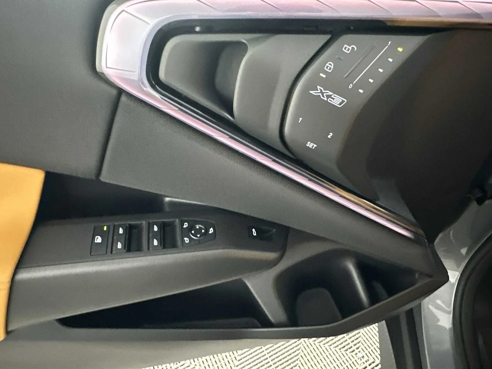 2025 BMW X3 30 - Photo 11