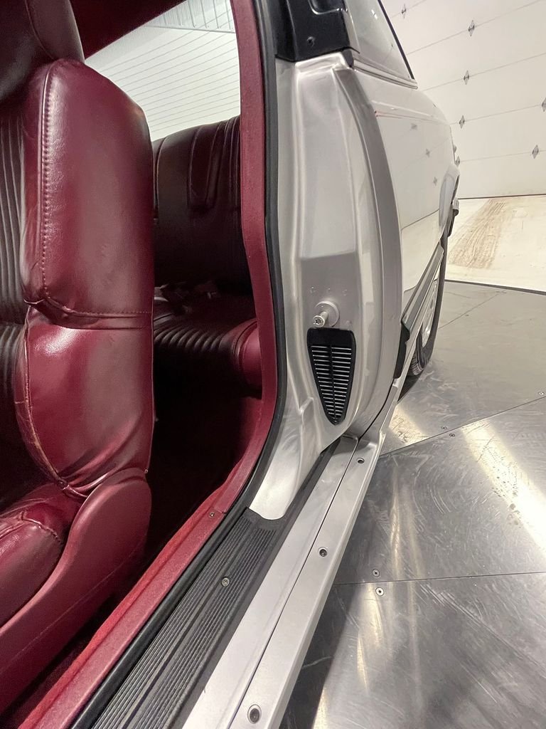 Used 1991  Buick Custom image 55