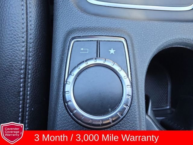 Used 2018  Mercedes-Benz GLA 250 image 28