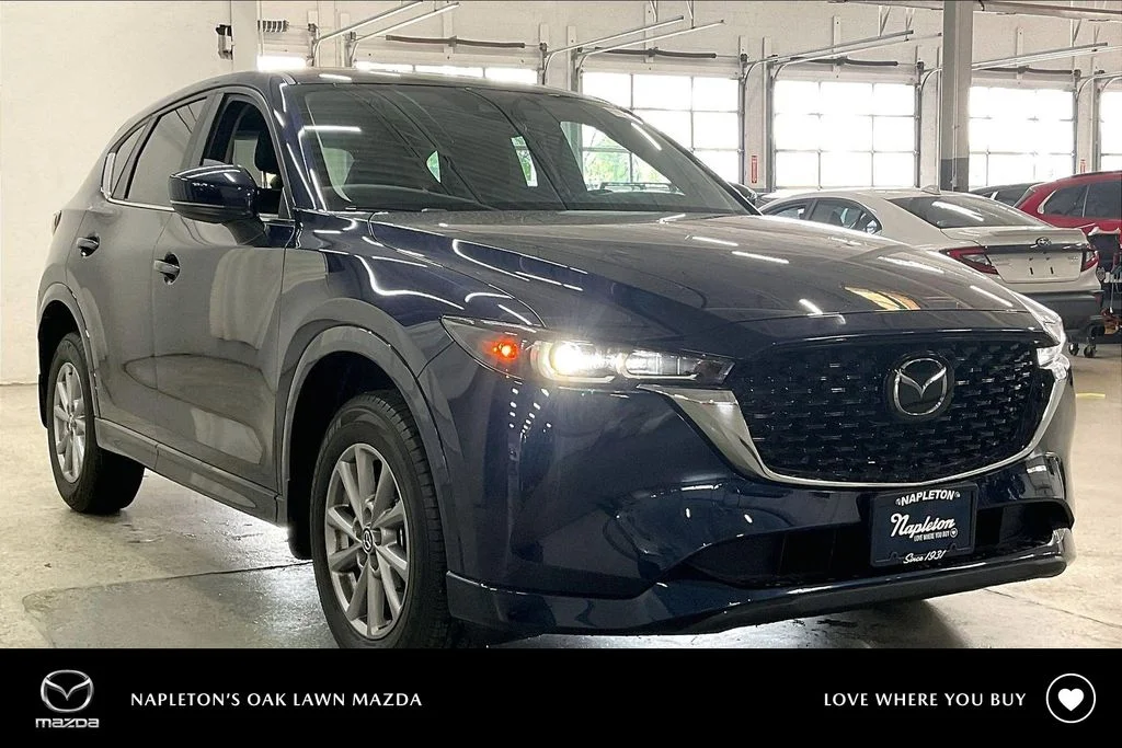 2023 Mazda CX-9 Touring AWD's photo