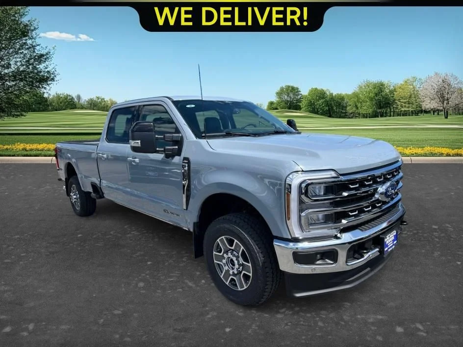 New 2026 Gray Ford Lariat image 3