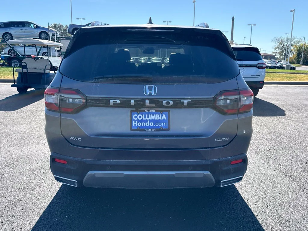 Used 2026 Gray Honda Elite image 7