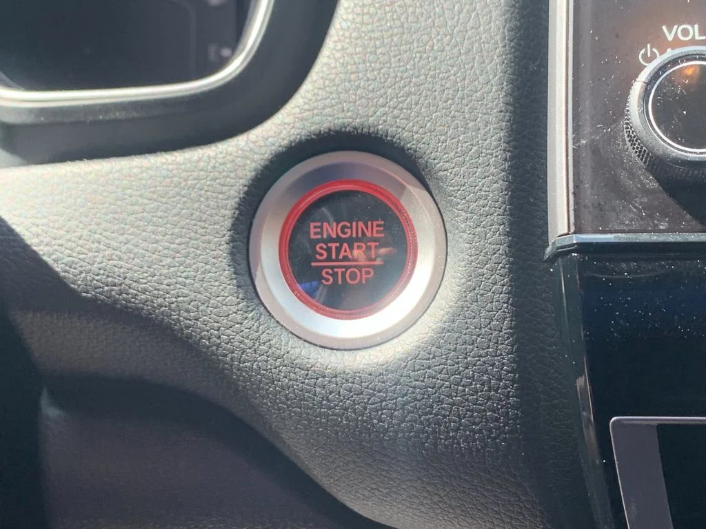 Used 2018  Honda EX-L image 24