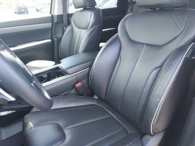 Used 2023 Gray Hyundai SEL image 17