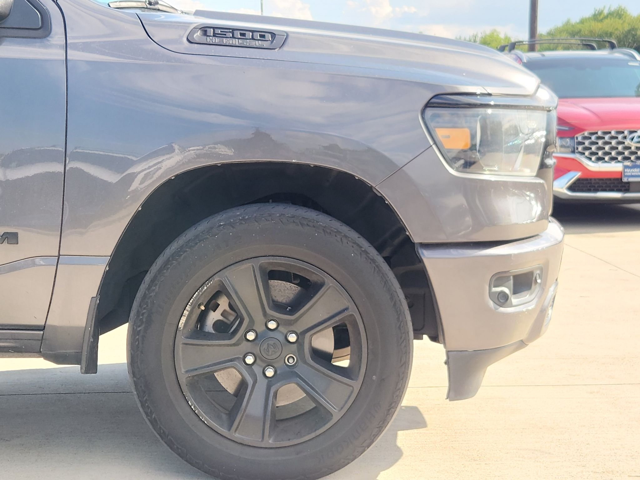 Used 2022 Granite Crystal Metallic Clearcoat Ram Lone Star image 9