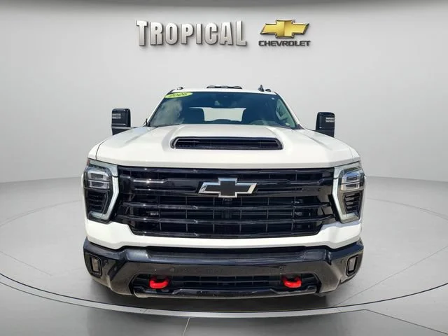 New 2026 Summit White Chevrolet LT image 8