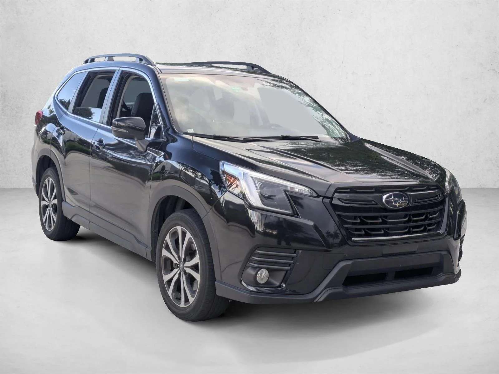 Used 2023 Crystal Black Silica Subaru Limited image 3
