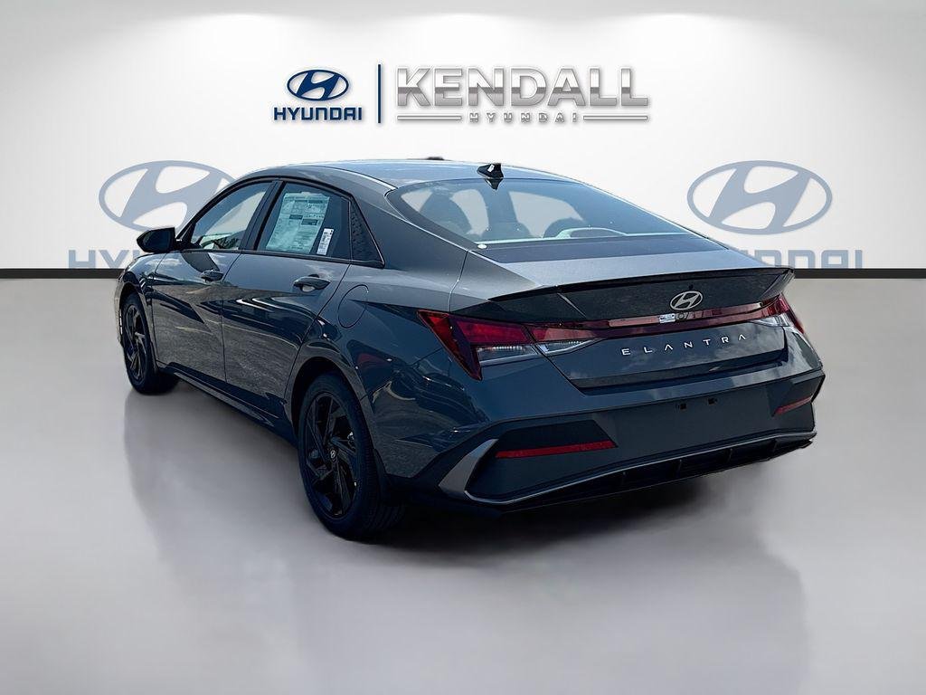 New 2026 Ecotronic Gray Hyundai SEL Sport image 4