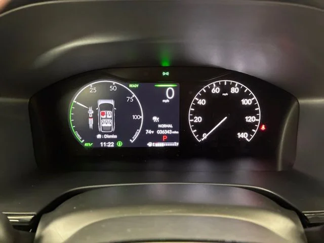 Used 2025 Gray Honda Sport Touring image 25