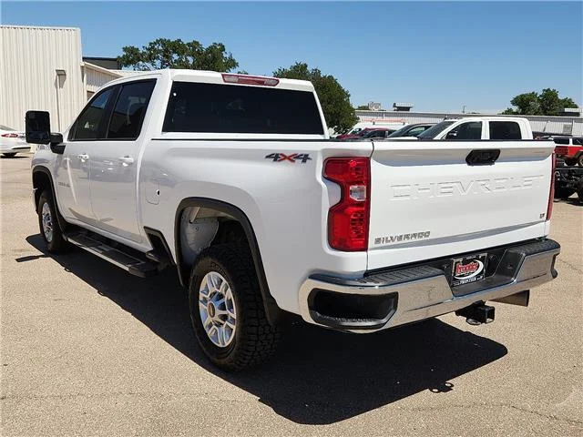 Used 2025 White Chevrolet LT 4x4 Crew Cab 6.75 ft. box 159 in. WB image 3