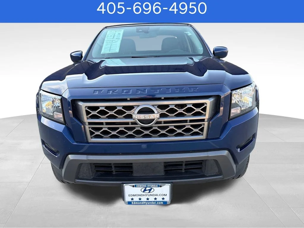 Pre-Owned 2022 Nissan Frontier SV