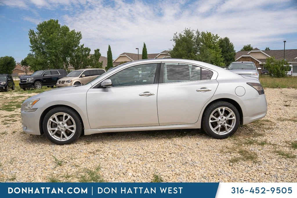 Used 2012 Nissan Maxima SV with VIN 1N4AA5AP8CC828624 for sale in Park City, KS
